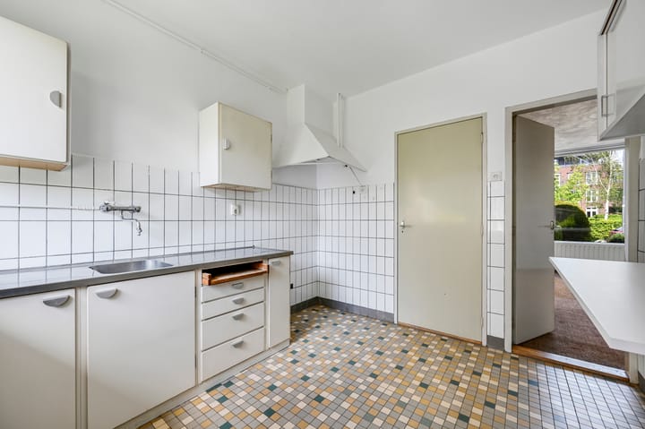 Tussenwoning te koop: Rouboslaan 21, Voorschoten