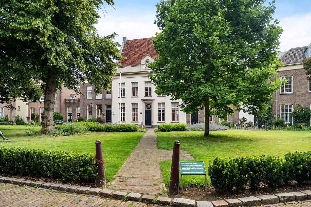 Historic Townhouse Adjacent to Zutphen's Ancient City Wall — 38