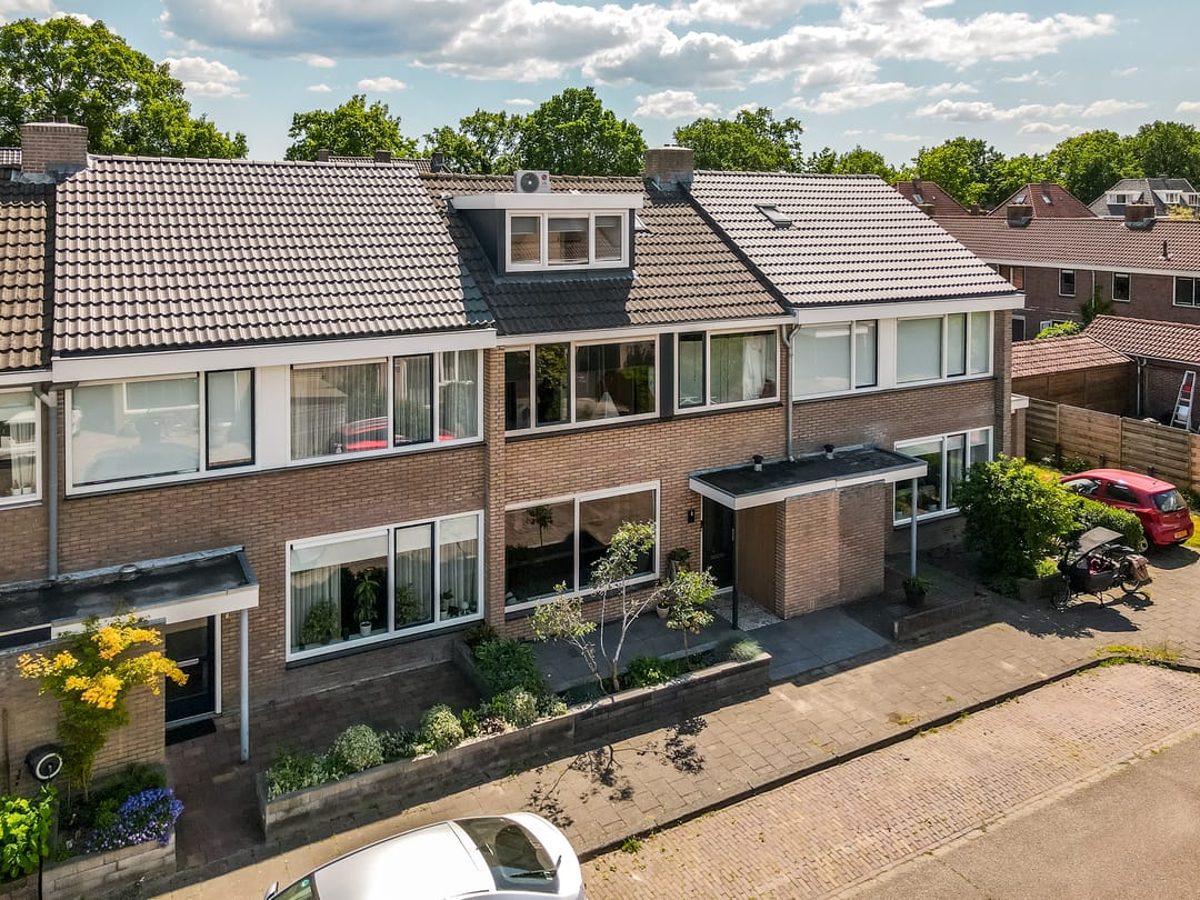 Spacious Five-Bedroom Terraced Home with Energy Label A in Harderwijk — 43