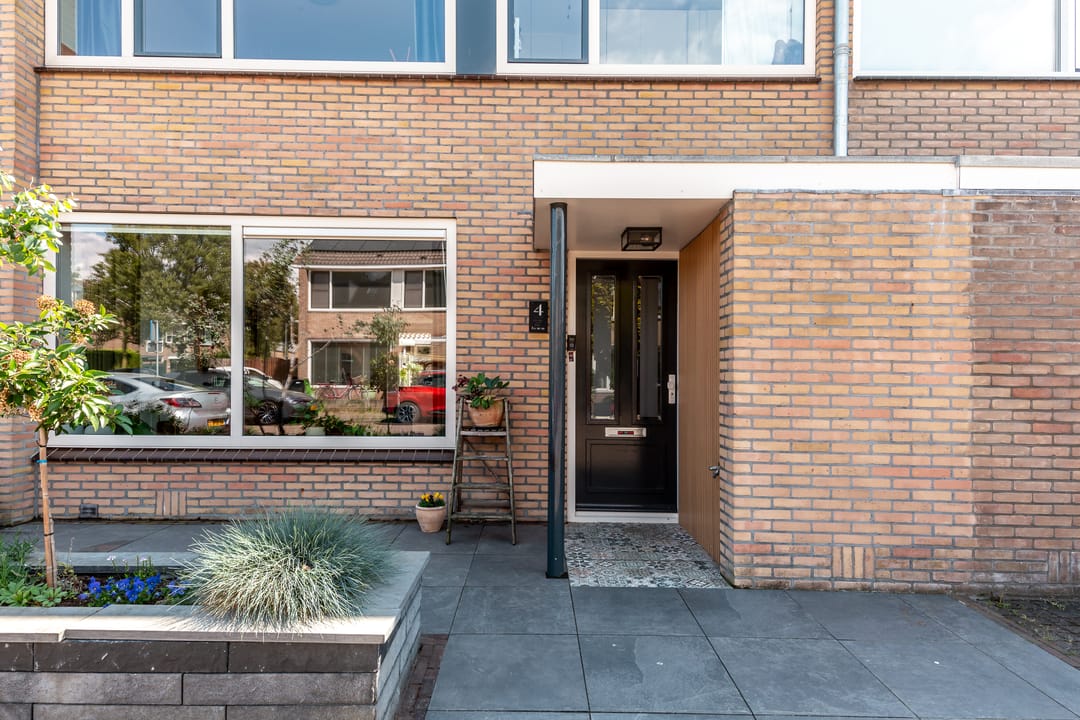 Spacious Five-Bedroom Terraced Home with Energy Label A in Harderwijk — 37