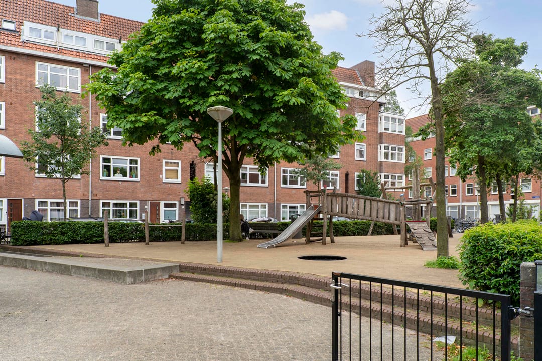Foto 26 van Paramariboplein 53-1