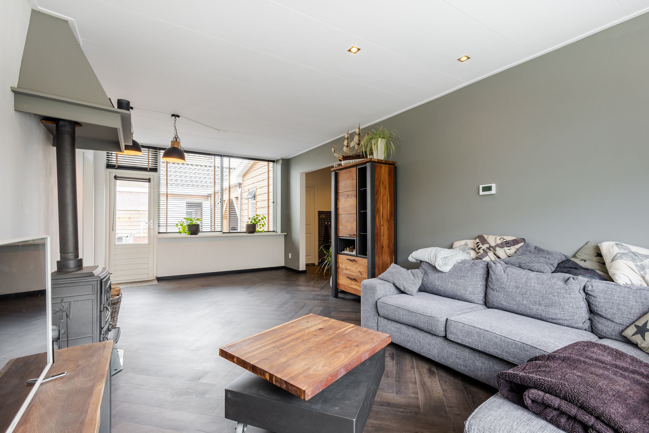 Spacious Family Home with Modern Renovations — 15