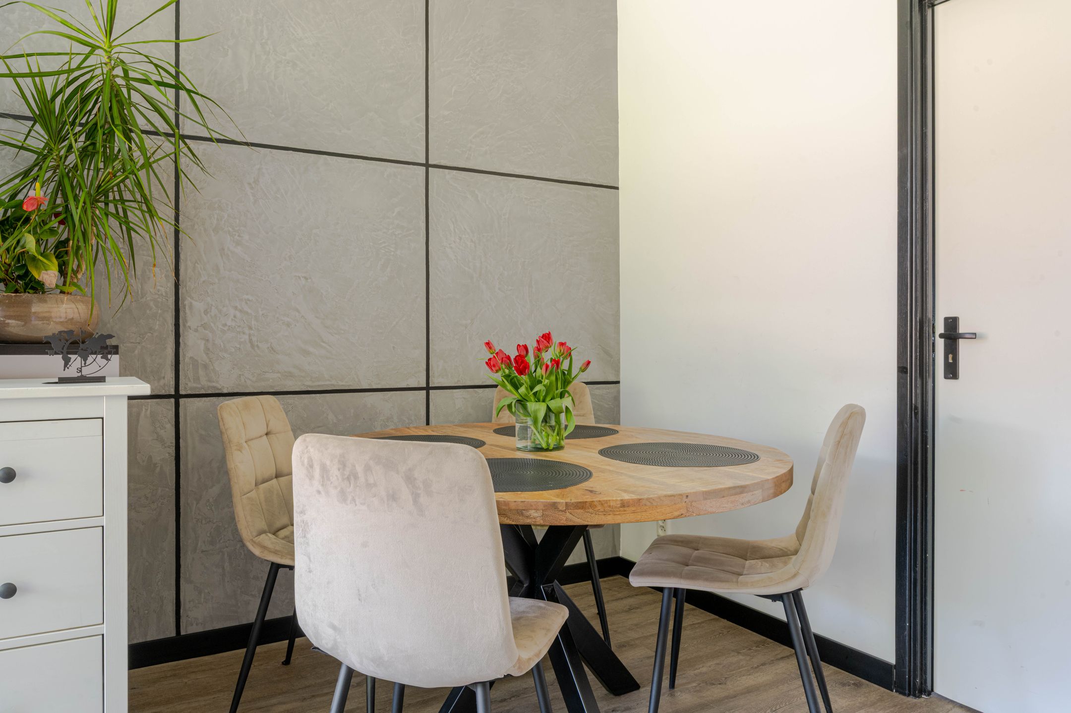 Photo 12 of Bollandstraat 29-A