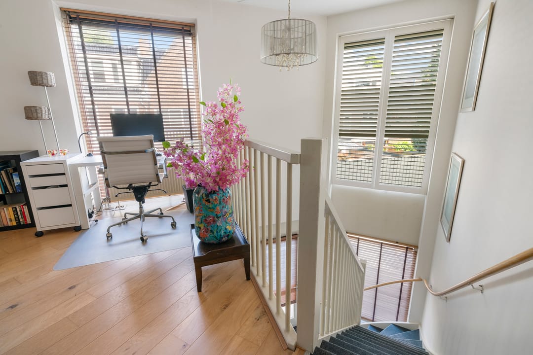 Spacious 3-Room Apartment with Private Garden and Parking in Haarlem-Schoten — 7