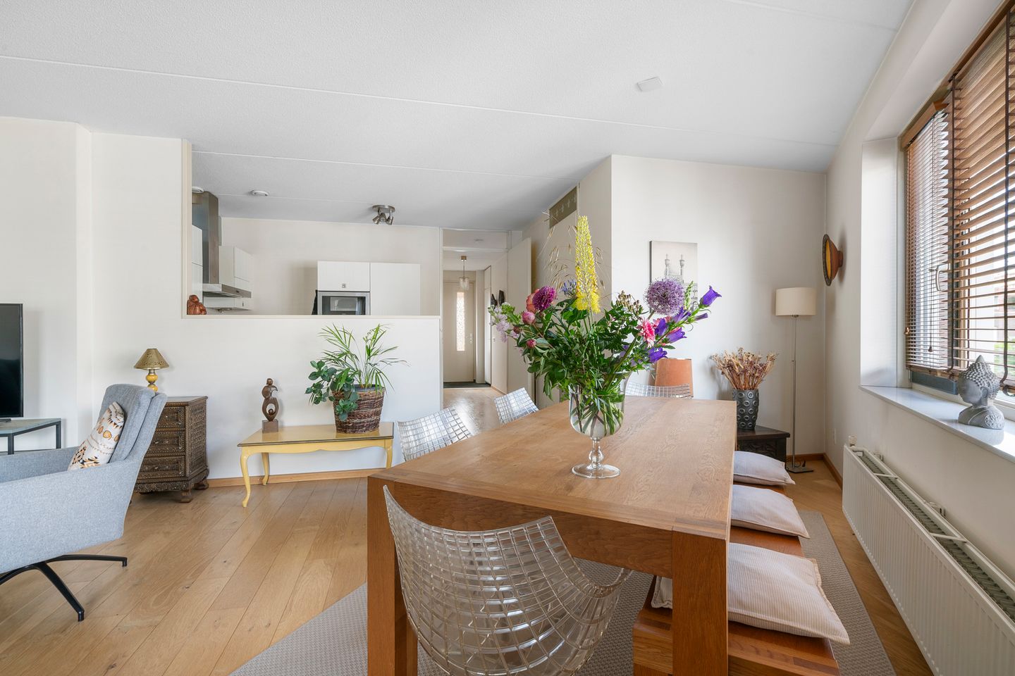 Spacious 3-Room Apartment with Private Garden and Parking in Haarlem-Schoten — 19