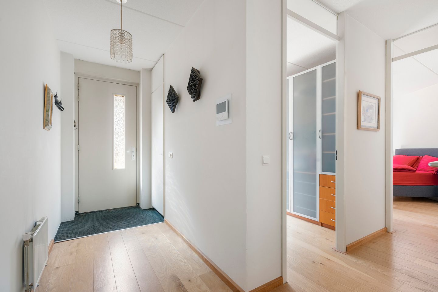 Spacious 3-Room Apartment with Private Garden and Parking in Haarlem-Schoten — 25