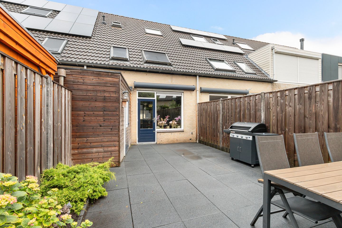 Well-Maintained Terraced House with South-Facing Garden in Stadspolders — 25