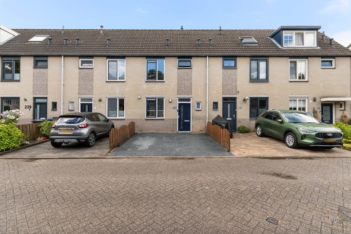 Van den Broek-erf 237