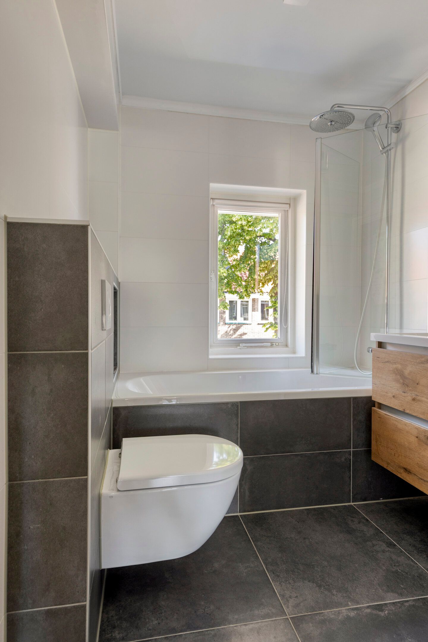 Photo 30 of Edelweisstraat 119