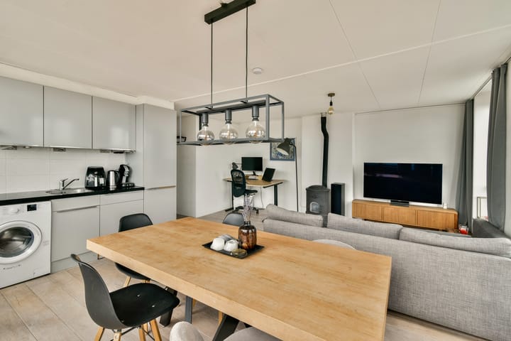 Photo 4 of Joan Melchior Kemperstraat 82-4