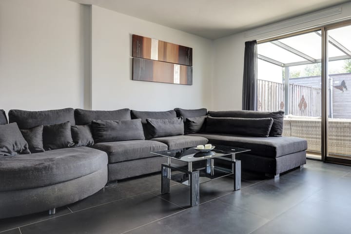 Tussenwoning te koop: Chris van Abkoudehof 28, Rotterdam