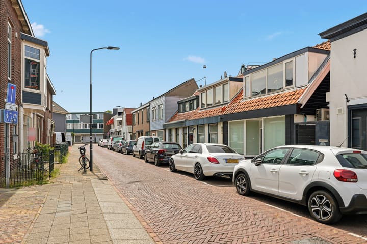 Foto 2 van Baanstraat 16-A