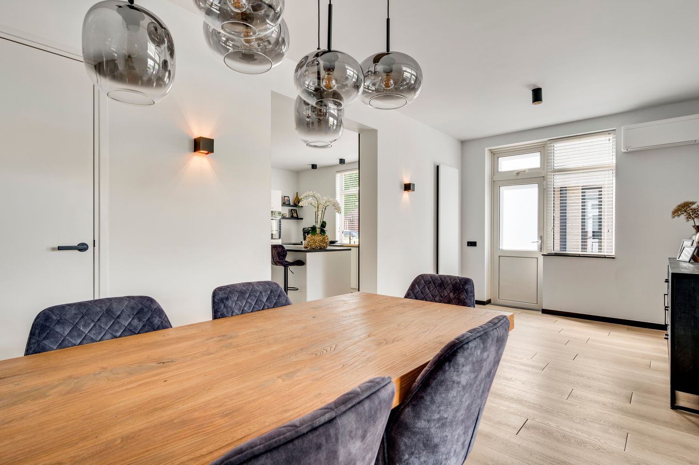 Renovated 1930s Semi Detached Home with Large Garden and Solar Panels — 10