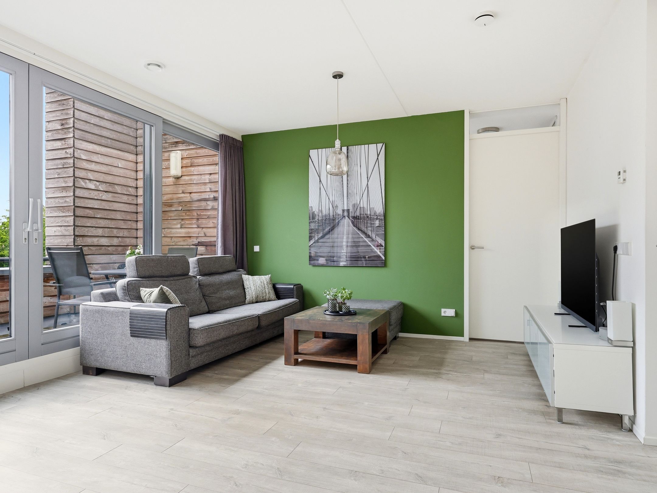 Bright Upper Apartment with South-Facing Balcony in Leesten Oost — 9