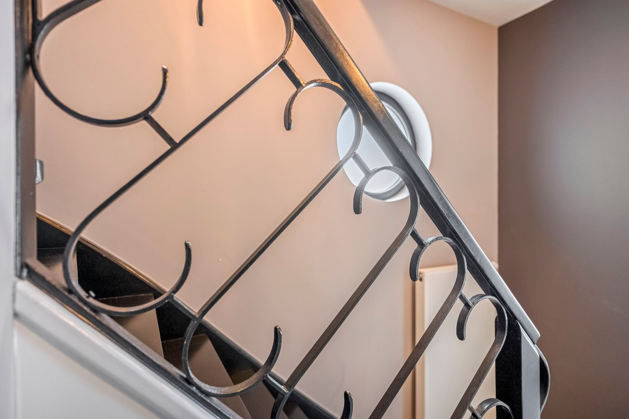 Charming 1950s Detached Family Home with Modern Extension Near Town Center — 30