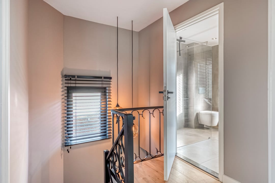 Charming 1950s Detached Family Home with Modern Extension Near Town Center — 43