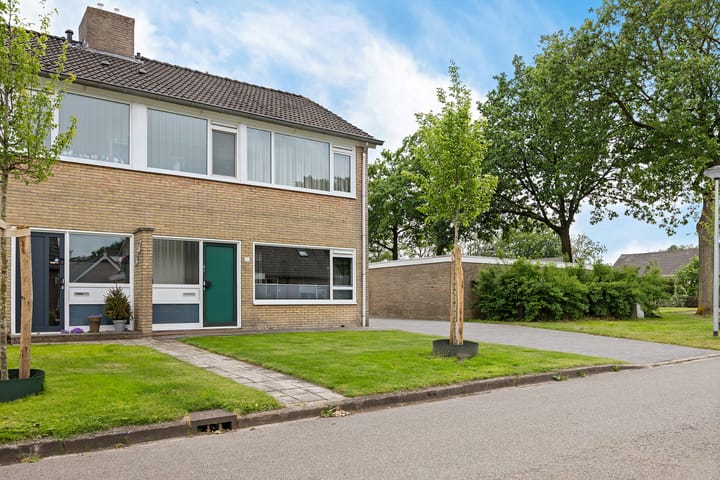 Photo 2 of Boerhoornweg 33