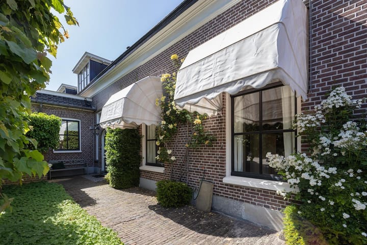 Foto 4 van Stationsweg 1