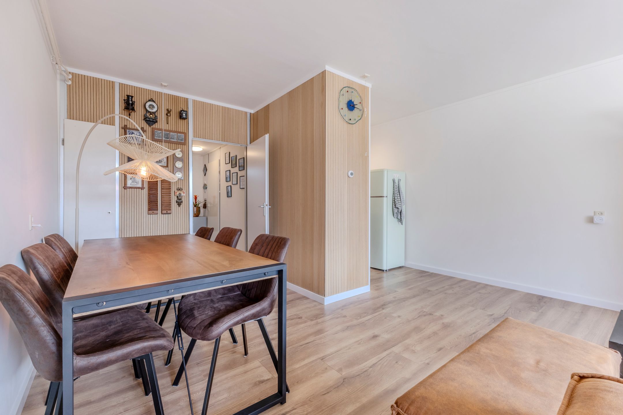 Modernized Ground Floor Apartment with Private Garden in Zaandam — 12