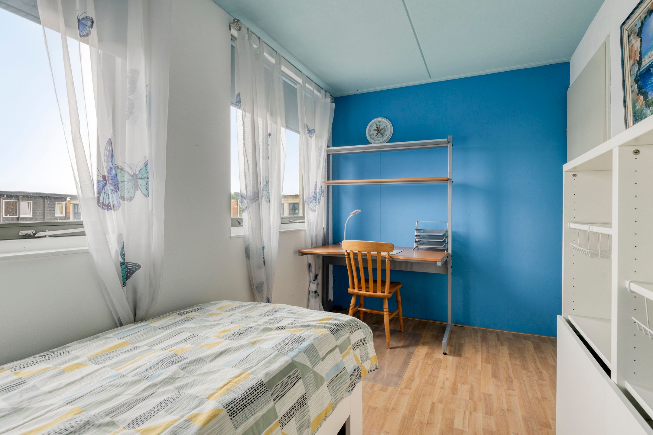 Spacious Semi-Detached Family Home with Five Bedrooms and Multiple Outdoor Spaces — 30