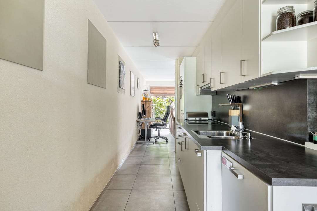 Spacious Semi-Detached Family Home with Five Bedrooms and Multiple Outdoor Spaces — 13
