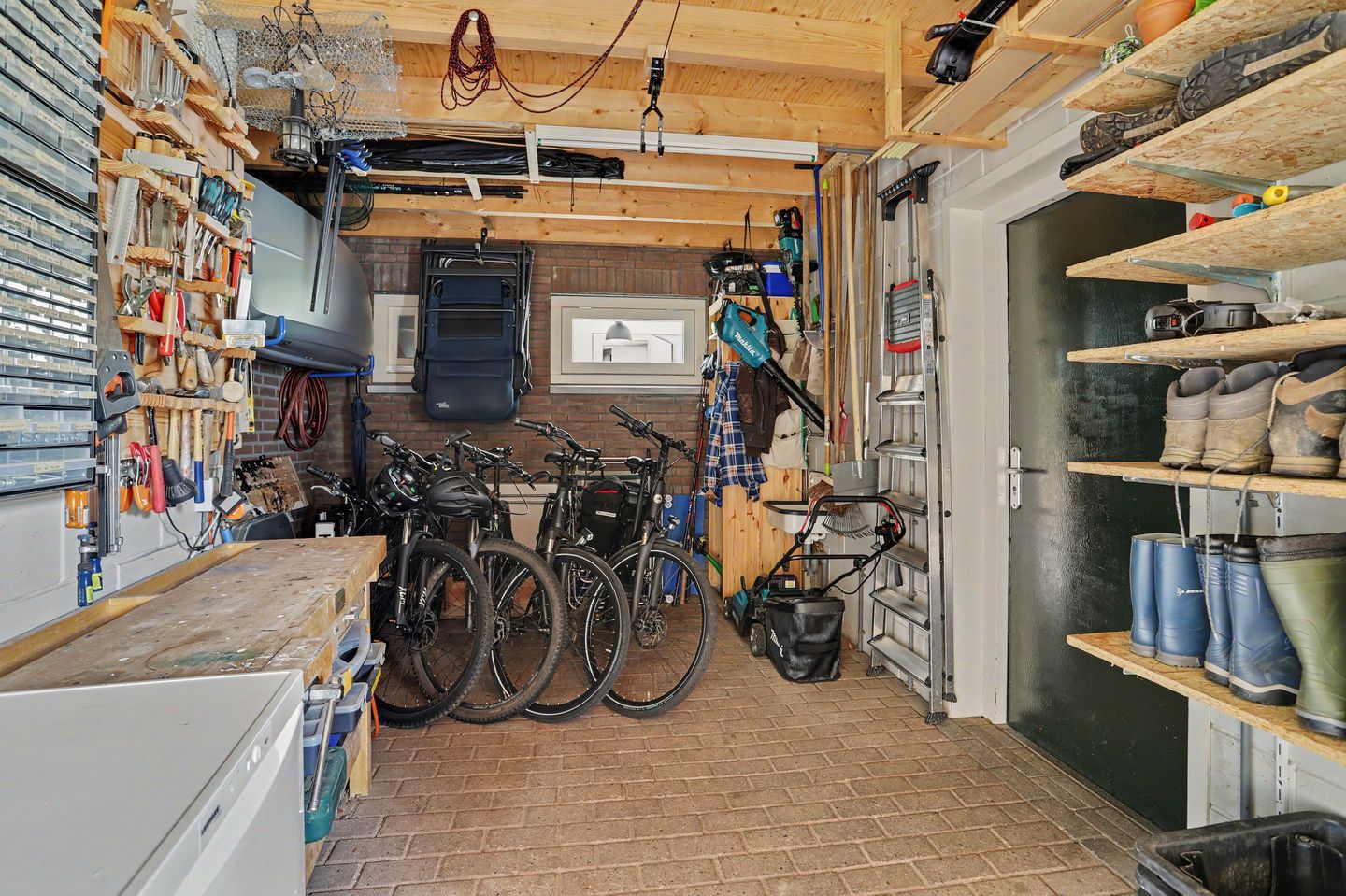 Foto 44 van Molenstraat 9