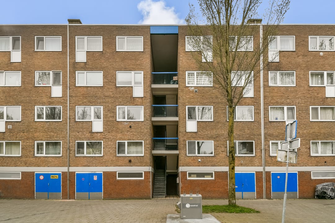 Photo 1 of Linnaeusstraat 204