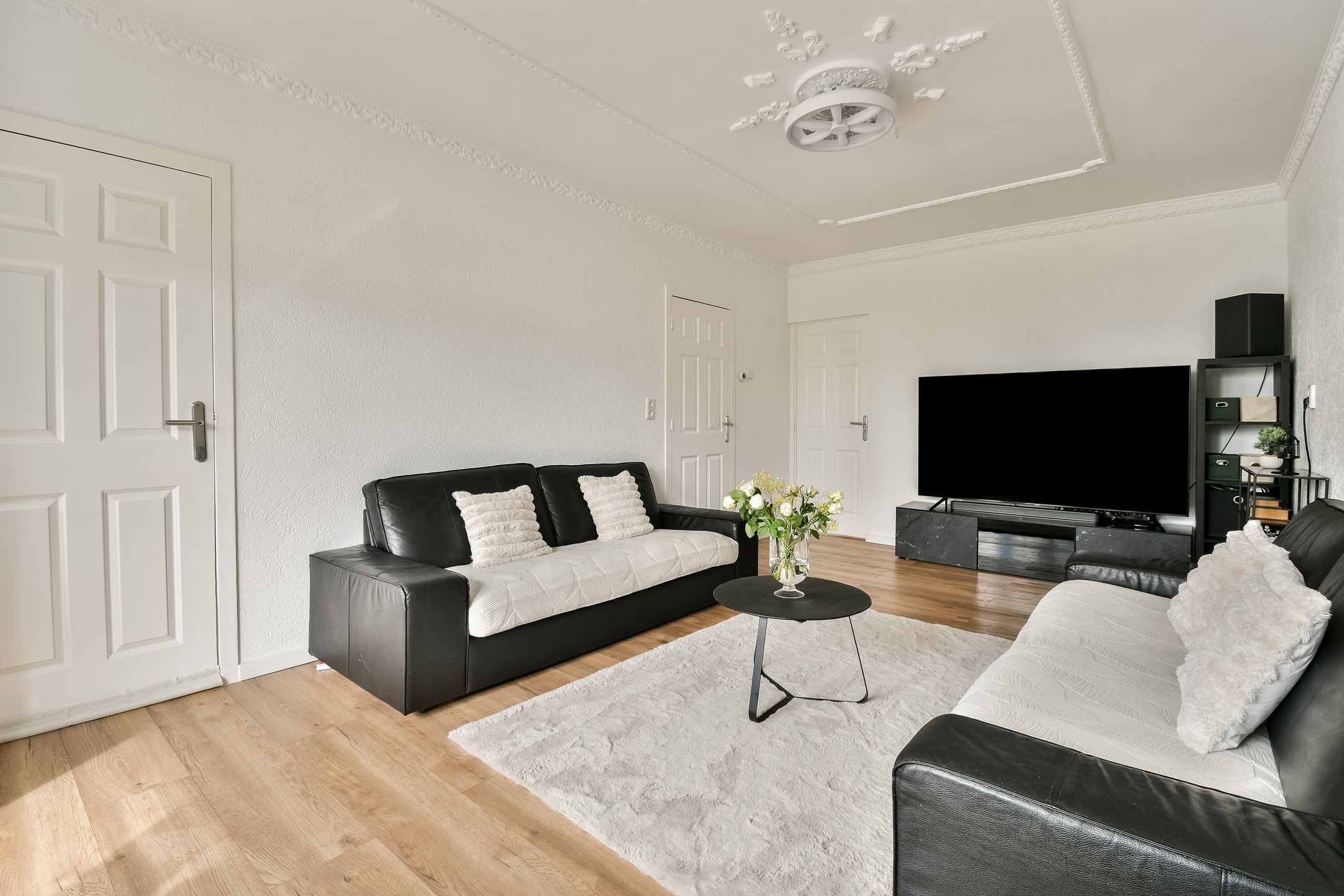 Photo 6 of Linnaeusstraat 204