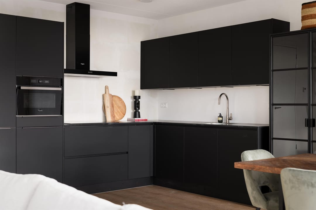 Spacious Corner Apartment with Southwest Balcony in De Krijgsman Muiden — 8