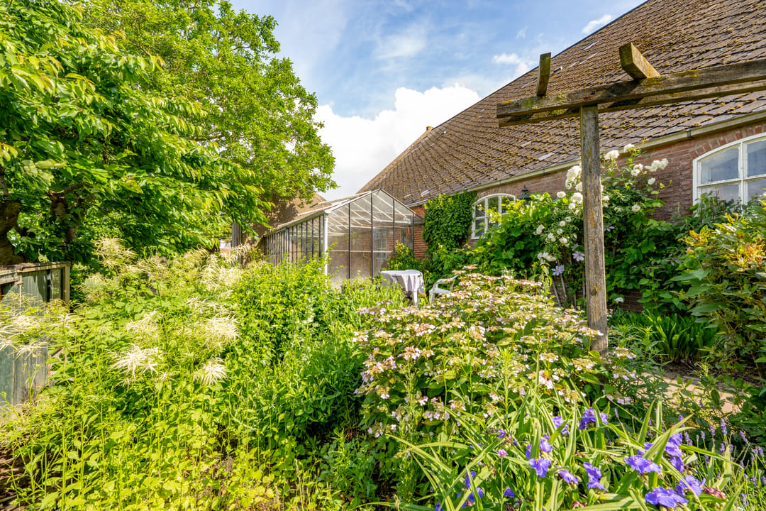 Foto 68 van Molenstraat 153