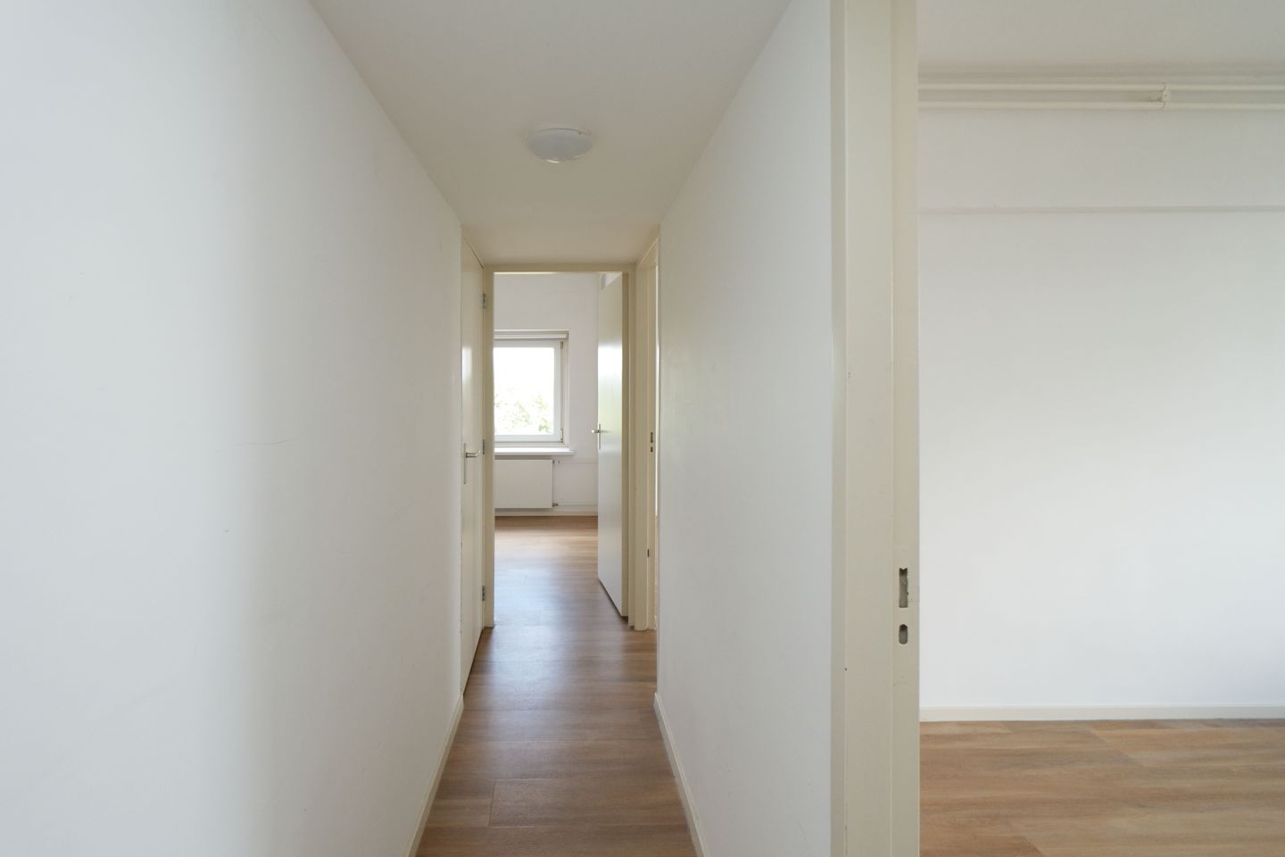 Photo 14 of Bucaillestraat 52