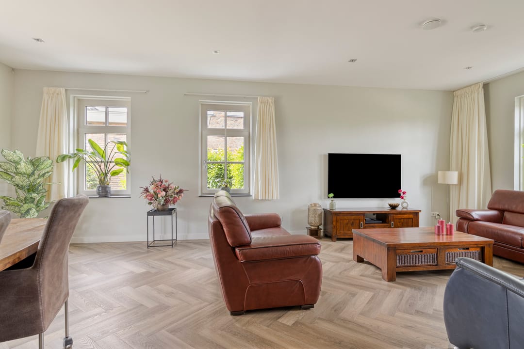 Modern Energy Efficient Villa with Ground Floor Living in Hengelo Gelderland — 11