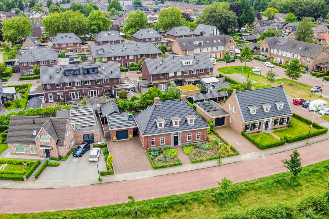 Modern Energy Efficient Villa with Ground Floor Living in Hengelo Gelderland — 7