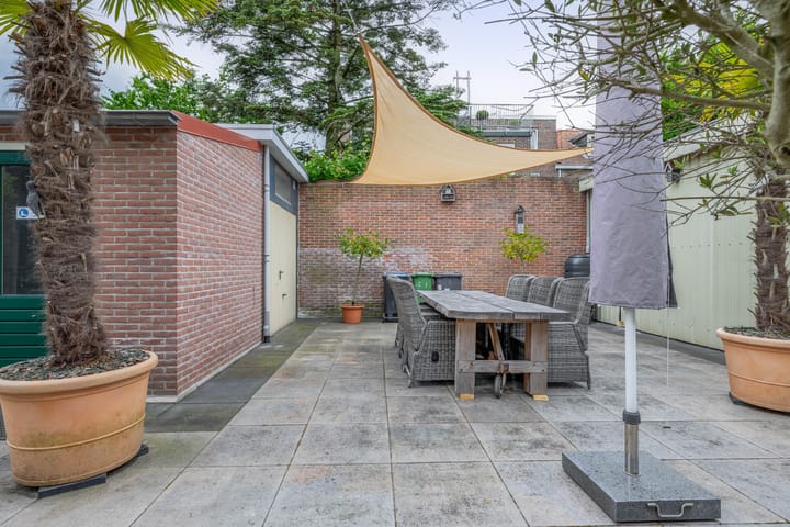 Photo 4 of Prins Hendrikstraat 108