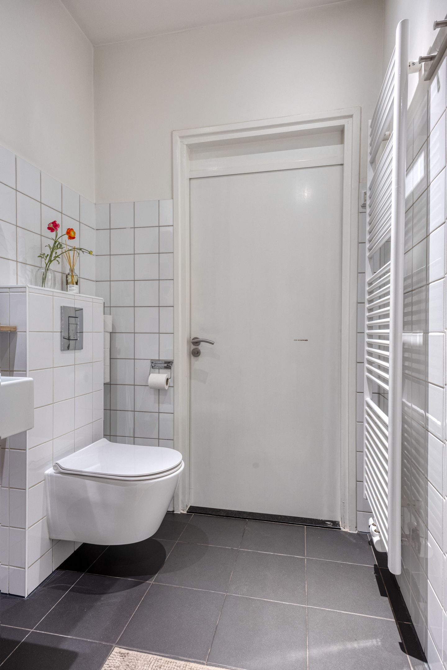 Charming Ground Floor Apartment with Two Gardens in Historic Nijmegen Center — 27