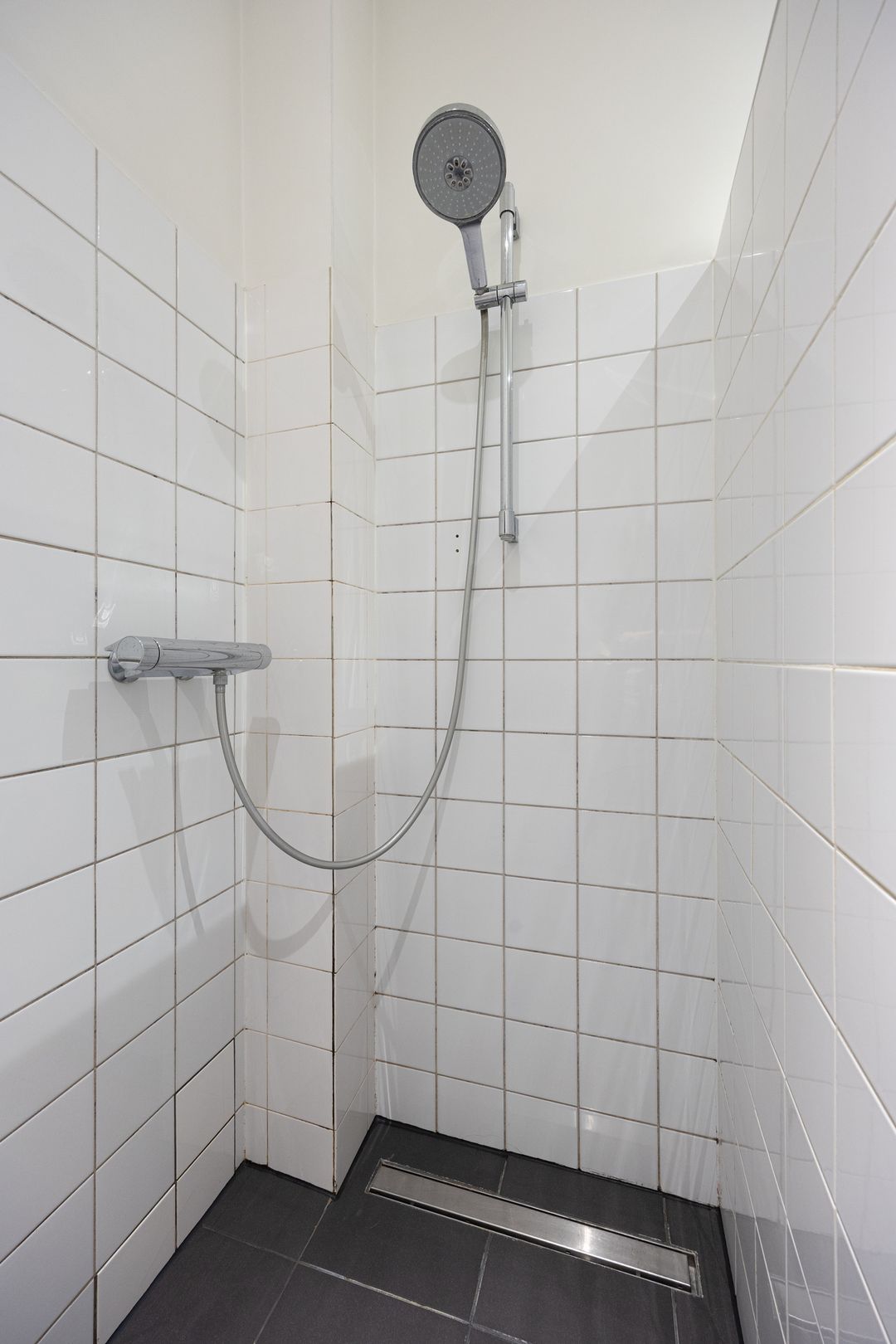 Charming Ground Floor Apartment with Two Gardens in Historic Nijmegen Center — 26