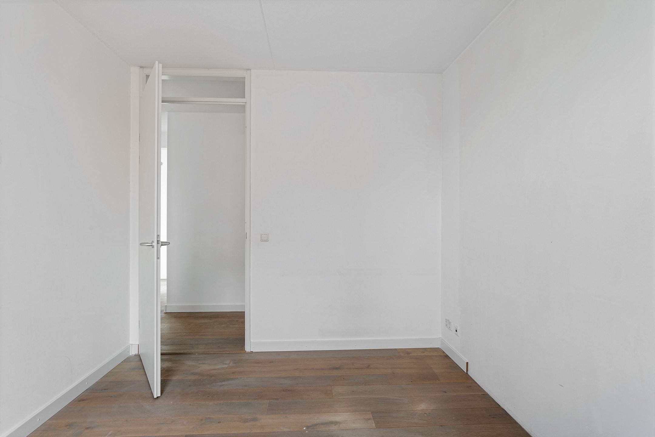 Photo 30 of S.L. Louwesstraat 86