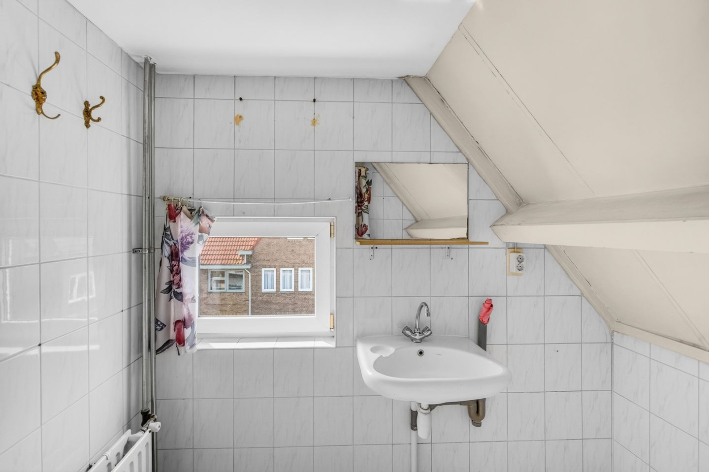 Characteristic Corner Home with Flexible Living Spaces in Central Eindhoven — 35