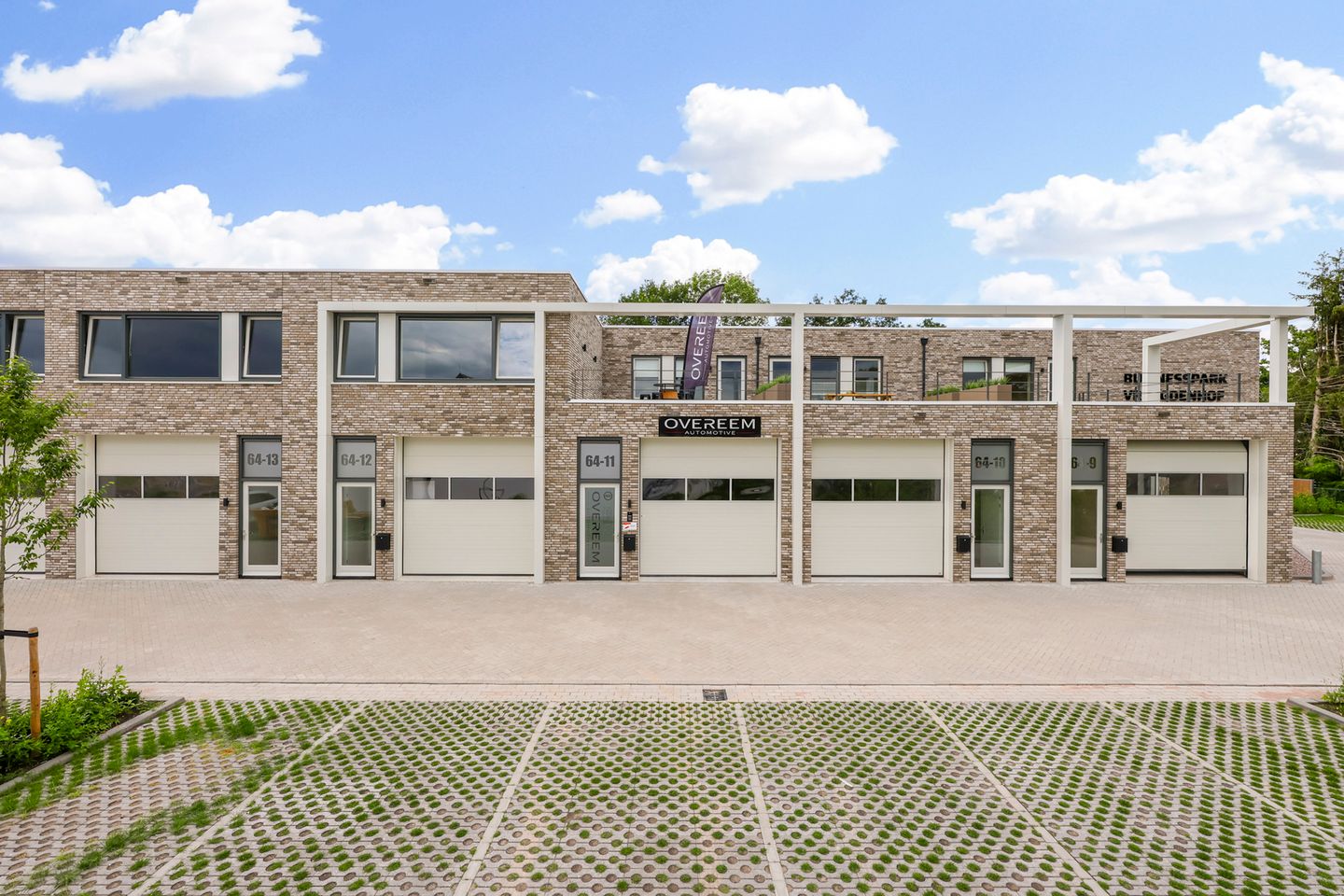Bekijk foto 2 van Baron van Nagellstraat 64-12