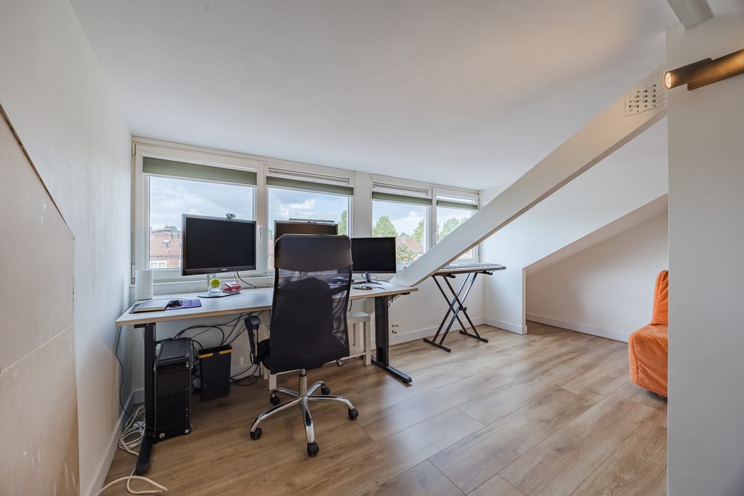 Photo 23 of Troelstrastraat 46