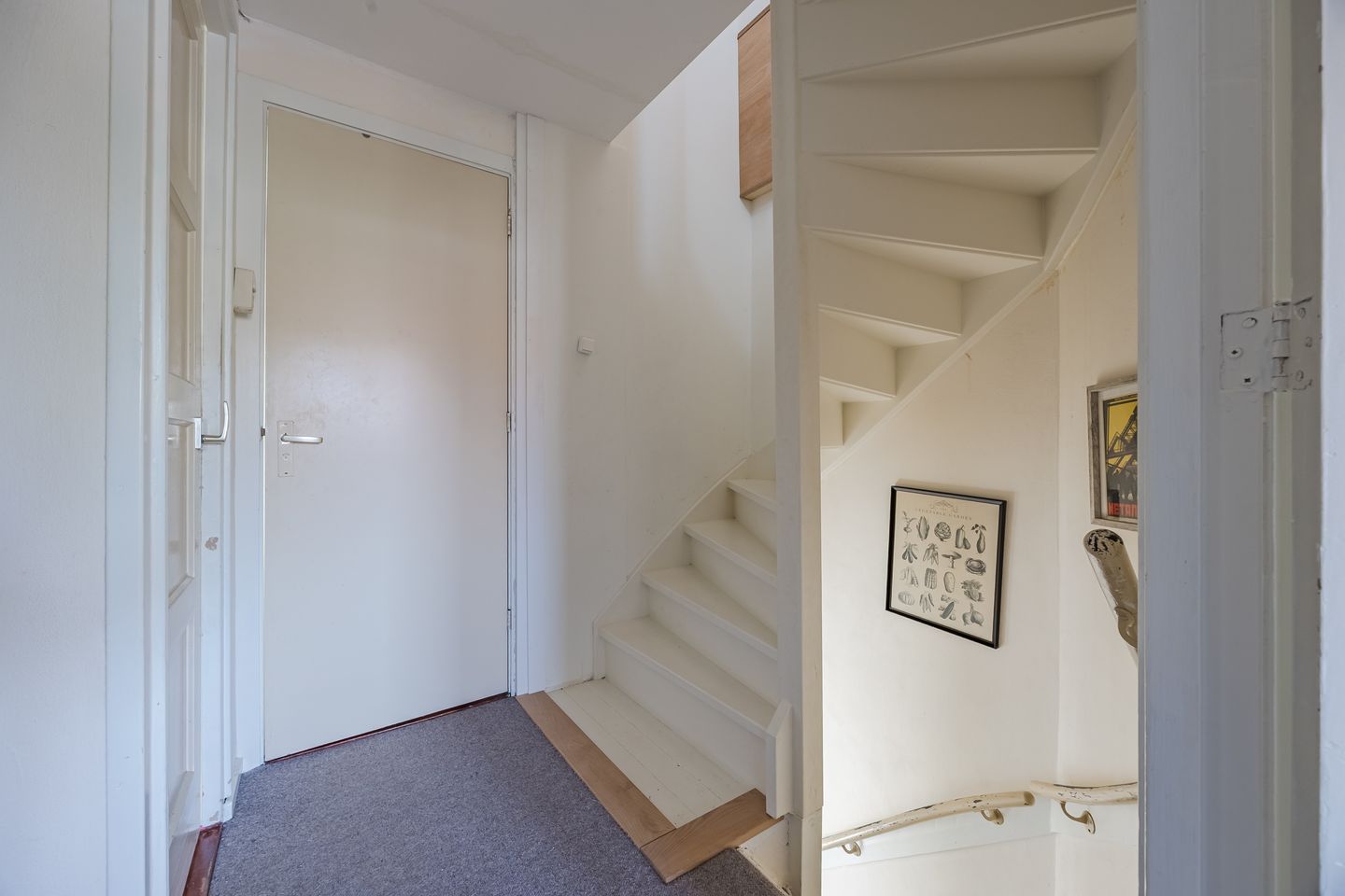 Photo 14 of Troelstrastraat 46