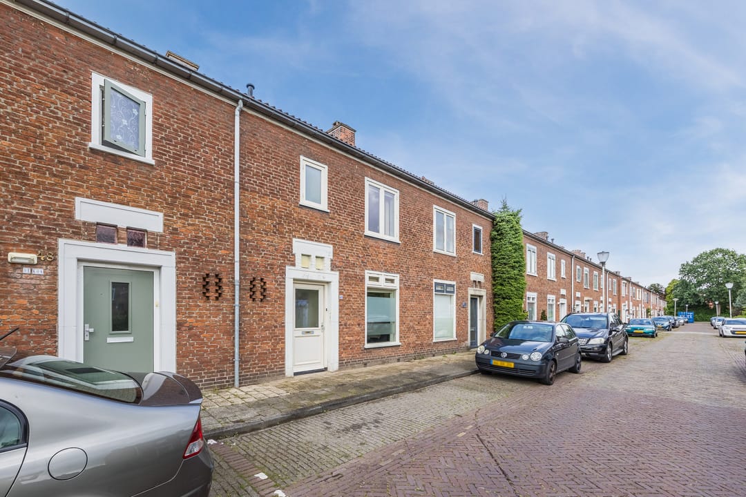 Photo 37 of Troelstrastraat 46