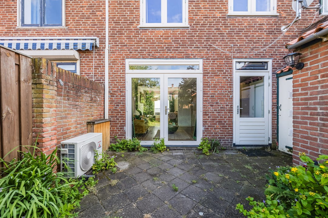 Photo 32 of Troelstrastraat 46