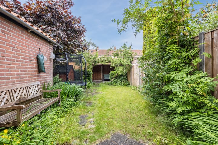 Photo 2 of Troelstrastraat 46