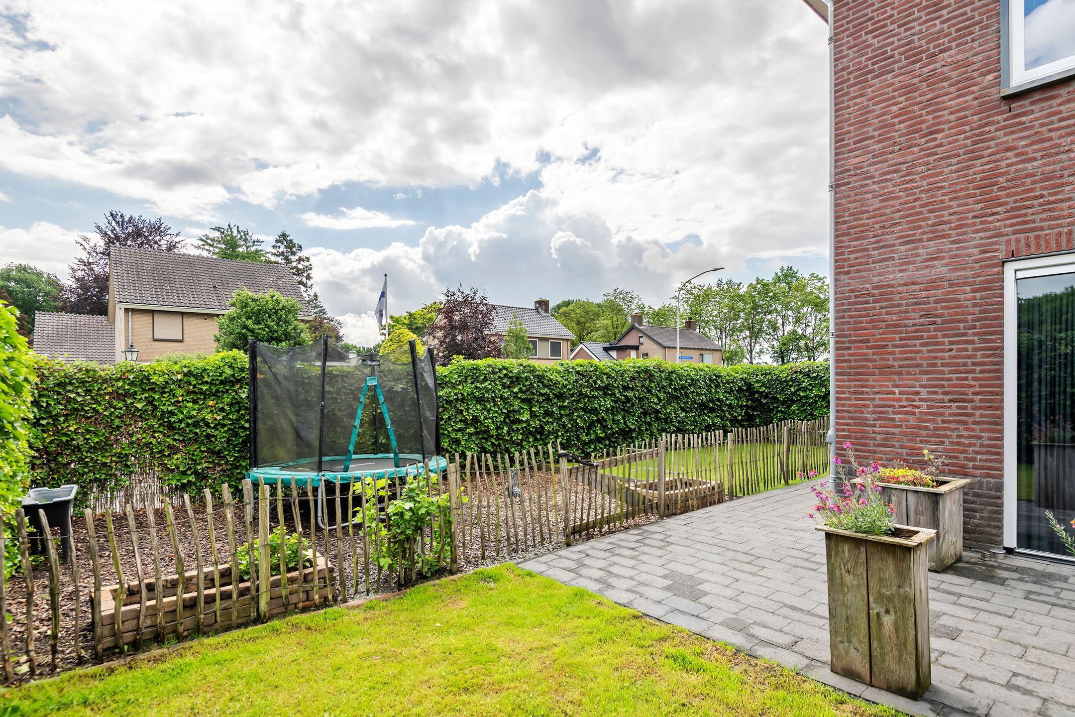 Photo 45 of Viaductstraat 2