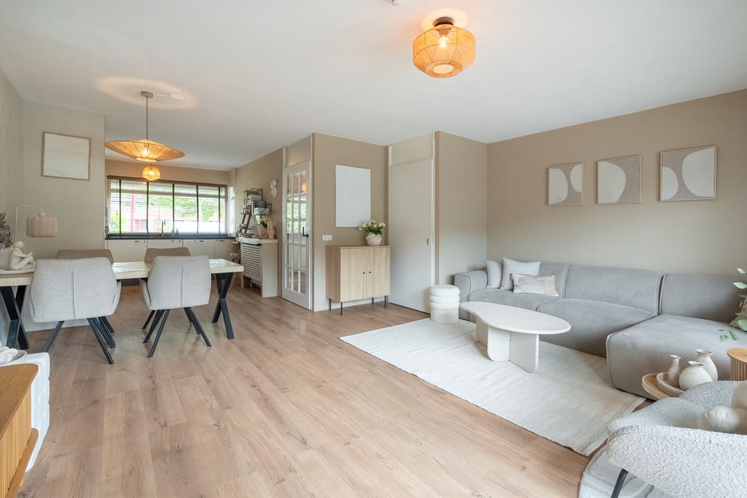 Sustainable Family Home with Four Bedrooms and Sunny West-Facing Garden in Child-Friendly Galecop — 8