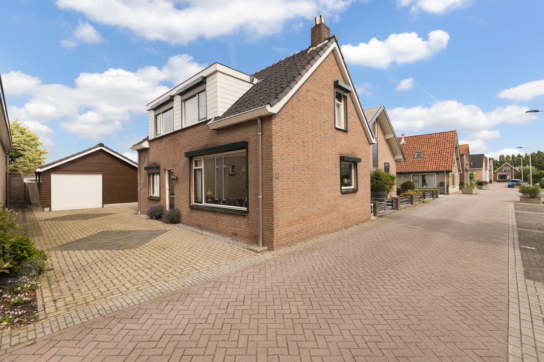 Photo 2 of Schoolweg 33