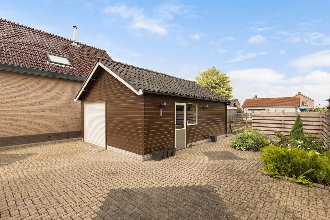 Photo 28 of Schoolweg 33