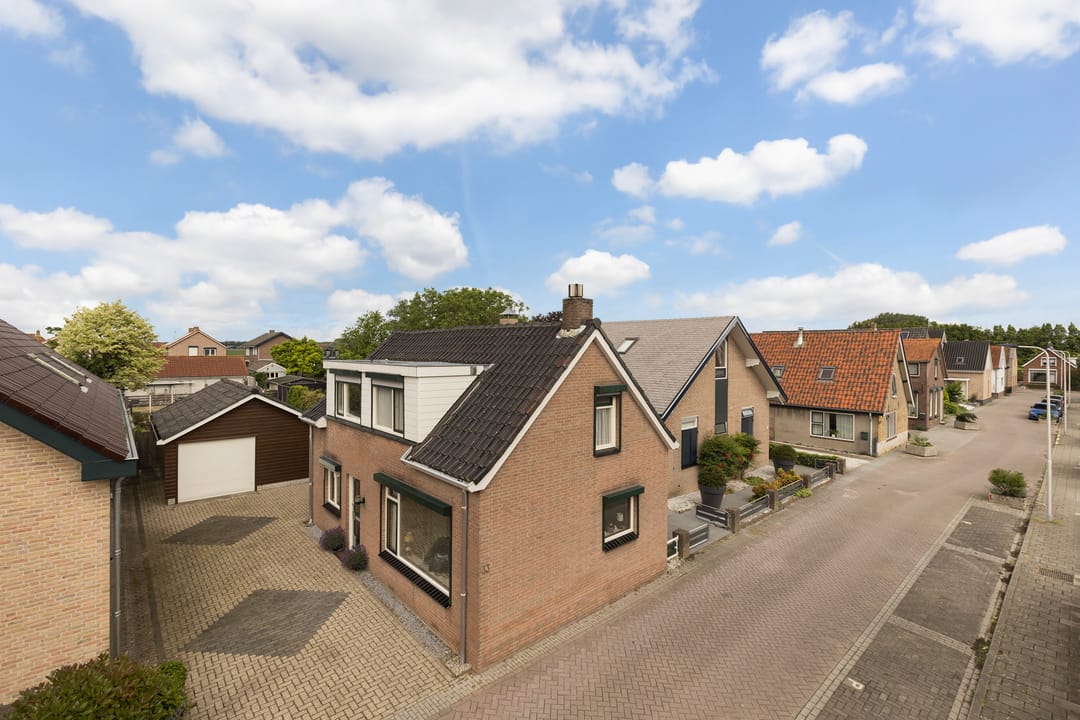 Photo 1 of Schoolweg 33