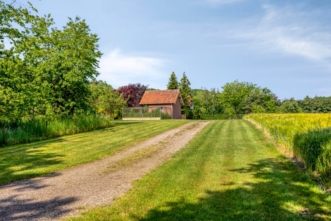 Photo 61 of Knikkerdorpweg 15